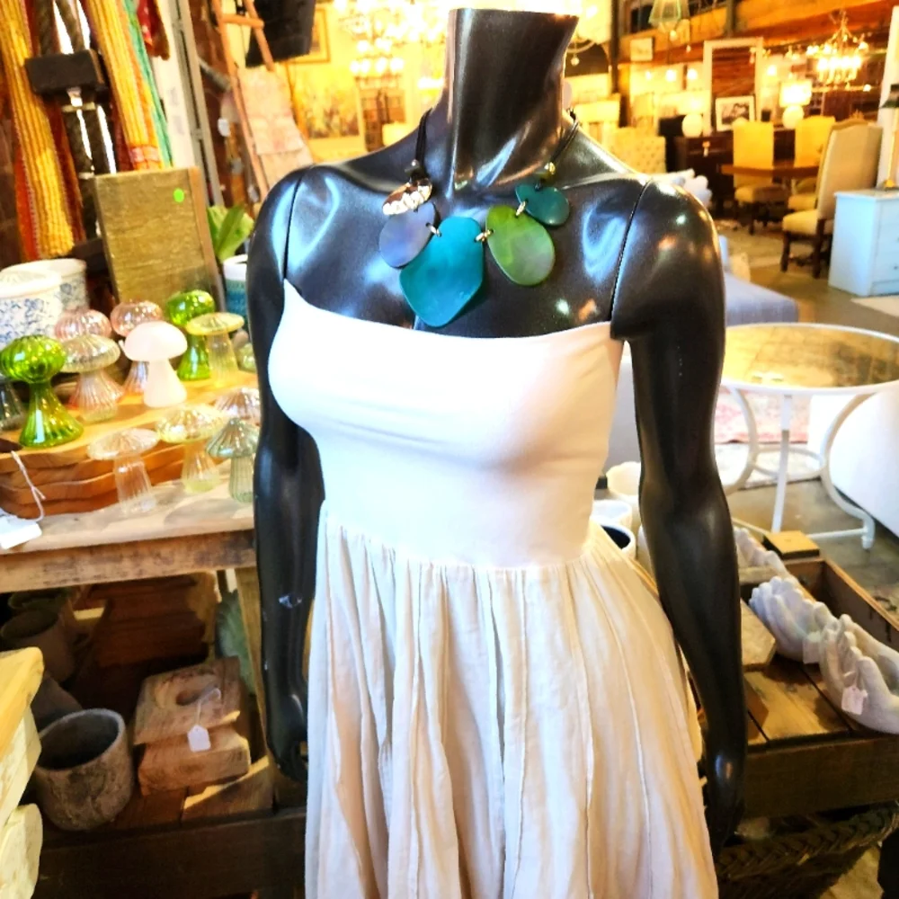 Green, Olive and Goldtone Statement Necklace with Earrings Set - Picture 6 of 15